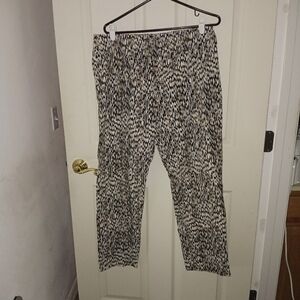 EUC New Direction Pull On Pants Women's Size 16 Geometric Print Stretchy